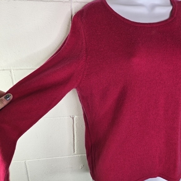 Sandra Cashmere dark hot pink cashmere scoop long sleeve sweater - Picture 5 of 7